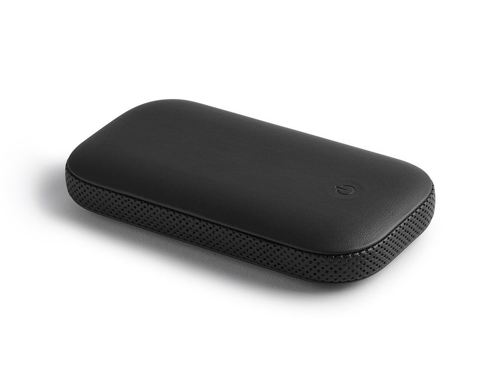 Внешний аккумулятор с беспроводной колонкой Powersound, черный