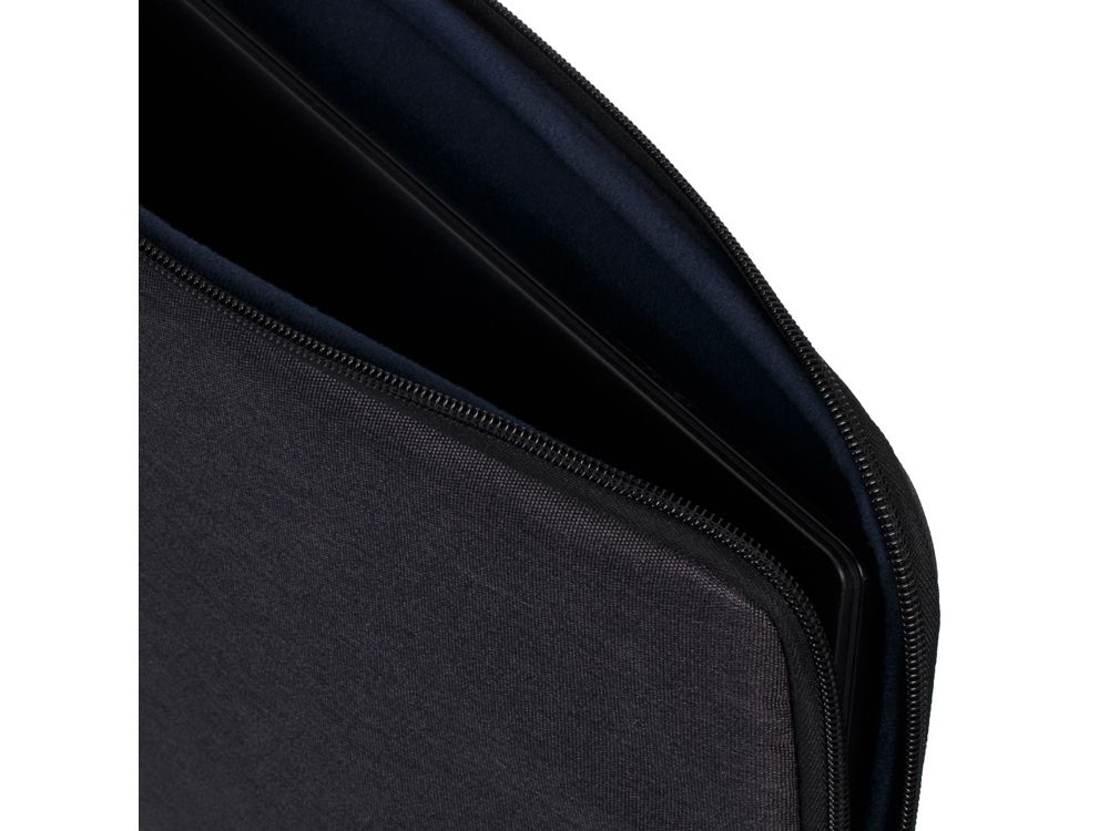 RIVACASE 7703 black ECO чехол для ноутбука 13.3" / 12