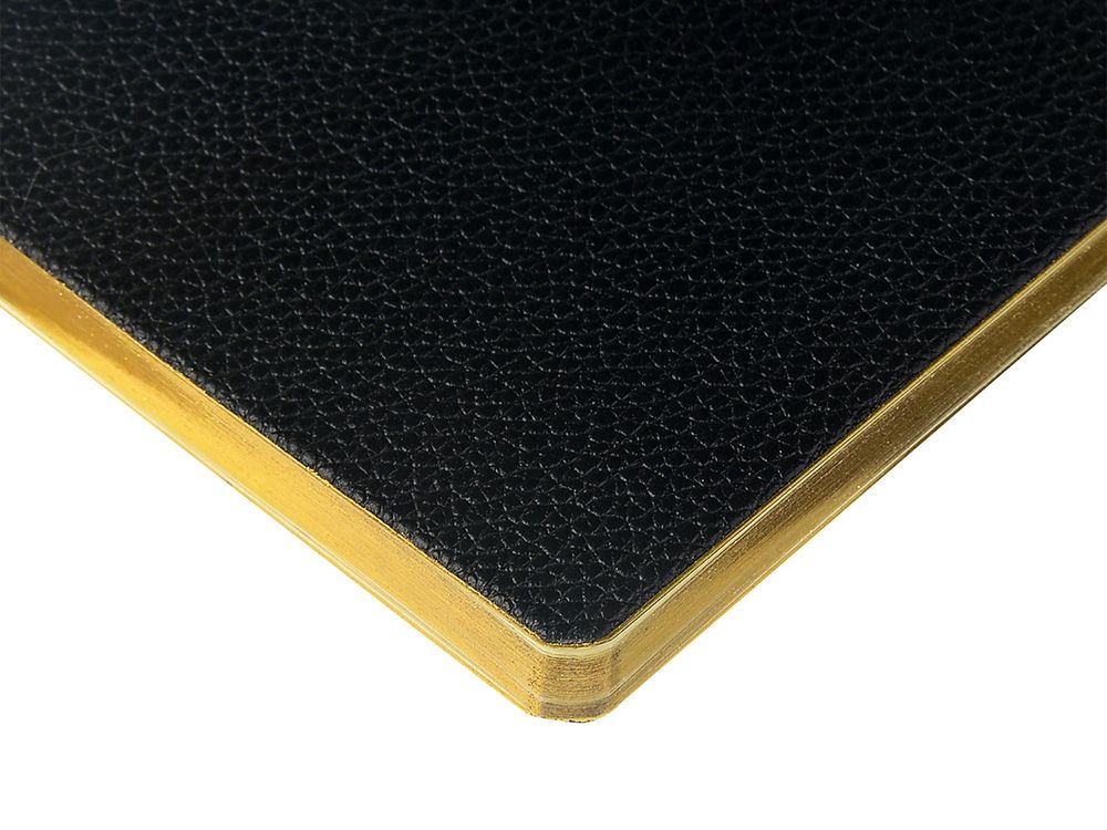 Еженедельник недатированный А6 "Black" с нашивкой, черный